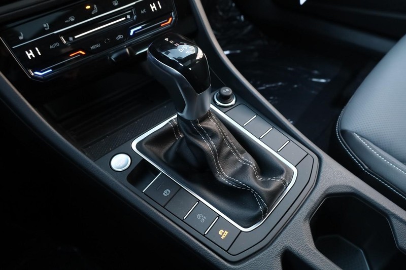 Volkswagen Jetta Vehicle Image 18