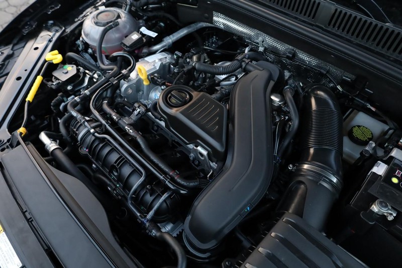 Volkswagen Jetta Vehicle Image 28