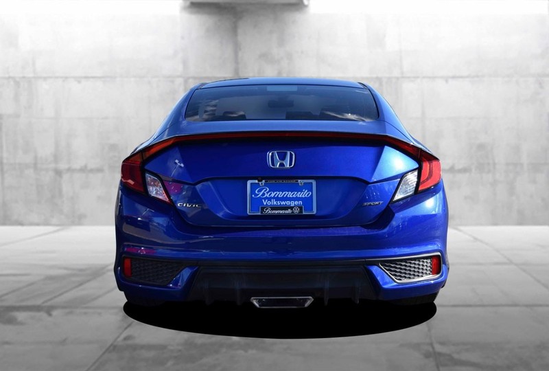 Honda Civic Coupe Vehicle Image 06