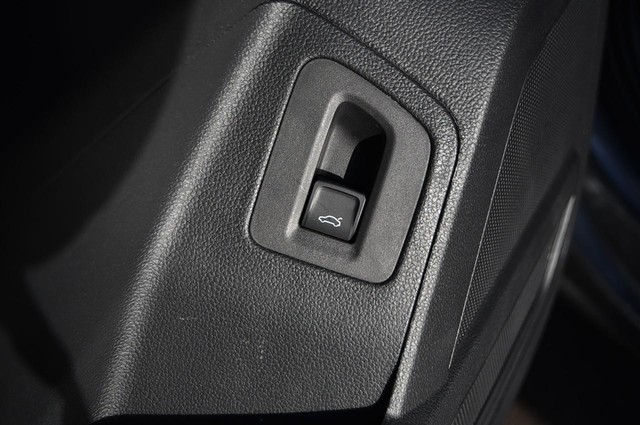 Volkswagen Atlas Vehicle Image 09