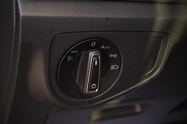 Volkswagen Atlas Vehicle Image 11