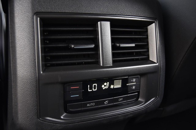 Volkswagen Atlas Vehicle Image 22