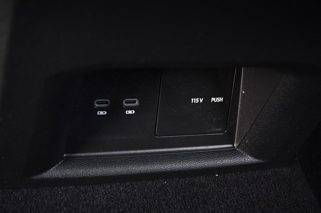 Volkswagen Atlas Vehicle Image 23