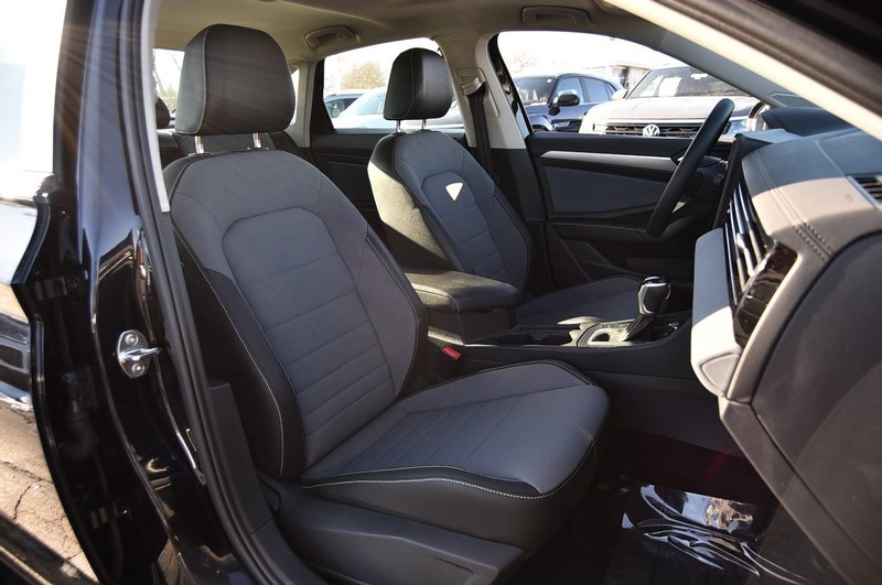 Volkswagen Jetta Vehicle Image 21