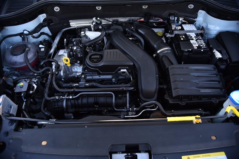 Volkswagen Taos Vehicle Full-screen Gallery Image 26