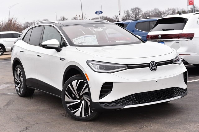 Volkswagen ID.4 Vehicle Image 02