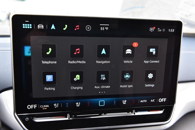 Volkswagen ID.4 Vehicle Image 14