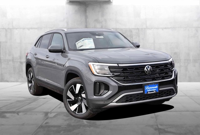 Volkswagen Atlas Cross Sport Vehicle Image 02