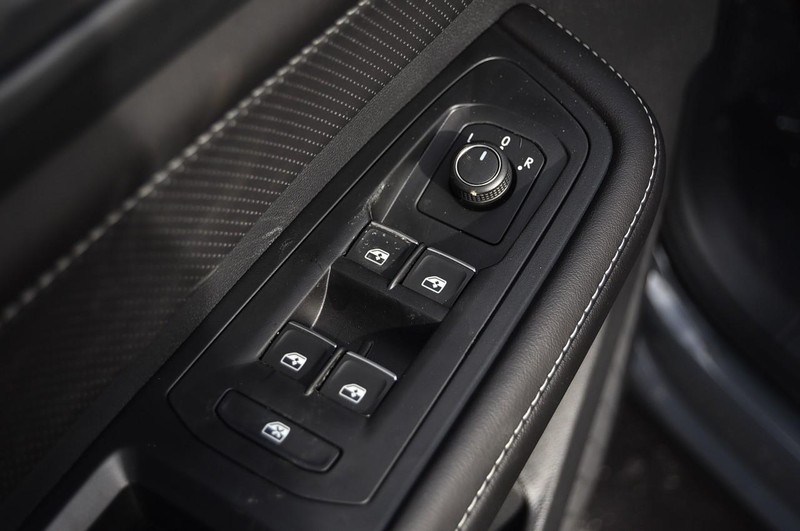 Volkswagen Atlas Cross Sport Vehicle Image 08