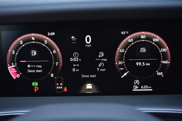 Volkswagen Tiguan Vehicle Image 12