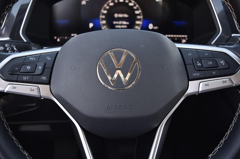 Volkswagen Tiguan Vehicle Image 18