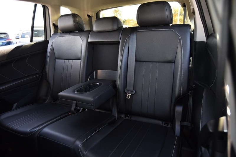 Volkswagen Tiguan Vehicle Image 21
