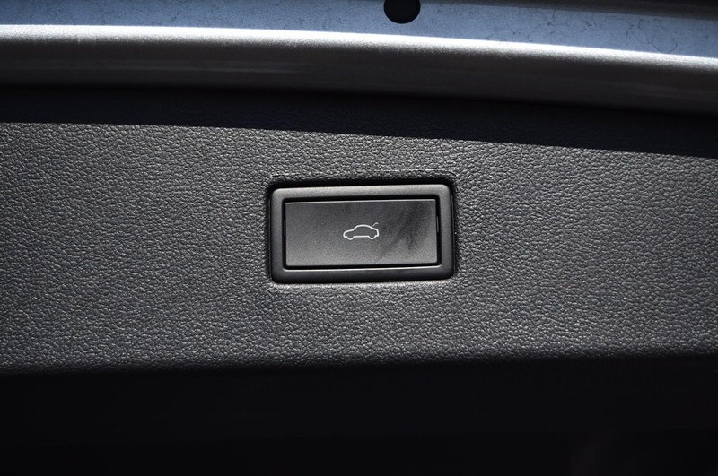 Volkswagen Tiguan Vehicle Image 26