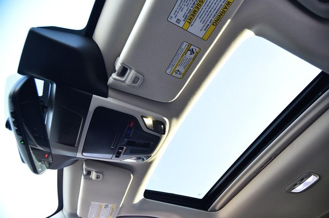 Subaru Outback Vehicle Image 23