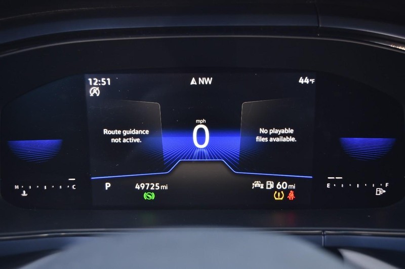 Volkswagen Taos Vehicle Image 11