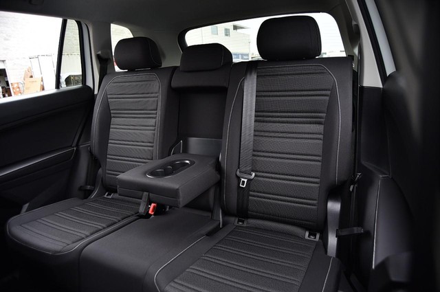 Volkswagen Tiguan Vehicle Image 21