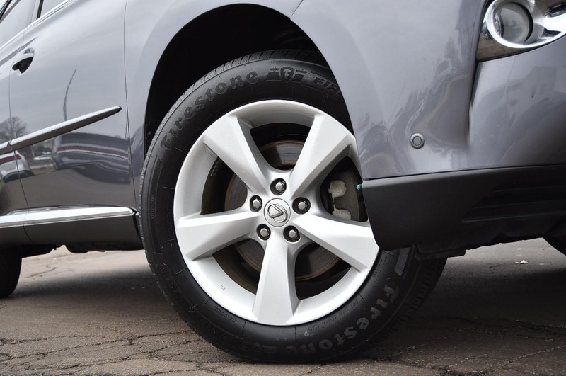 Lexus RX 350 Vehicle Full-screen Gallery Image 03