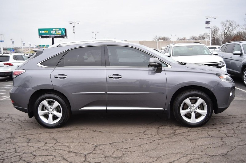 Lexus RX 350 Vehicle Full-screen Gallery Image 05