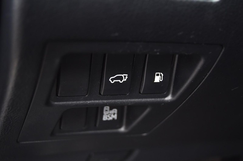 Lexus RX 350 Vehicle Full-screen Gallery Image 11