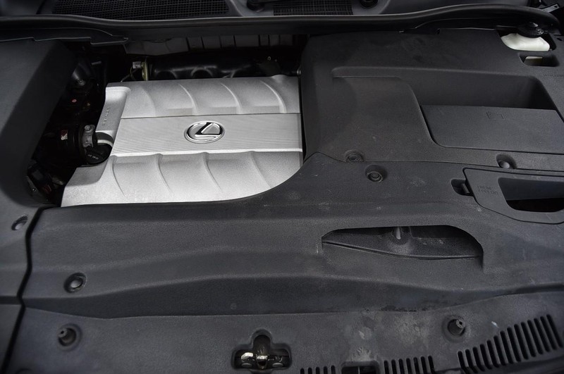 Lexus RX 350 Vehicle Full-screen Gallery Image 28