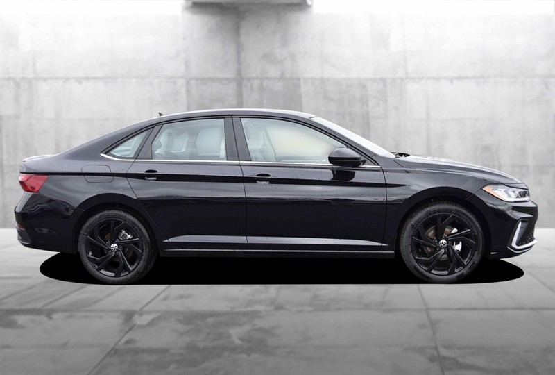 Volkswagen Jetta Vehicle Image 05