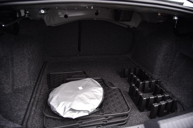 Volkswagen Jetta Vehicle Image 24