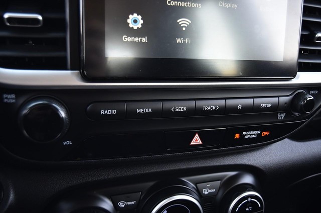 Hyundai Venue Vehicle Image 14