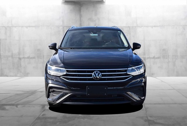 Volkswagen Tiguan Vehicle Image 04