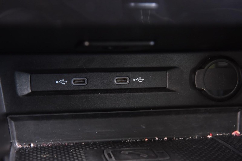 Volkswagen Tiguan Vehicle Image 16