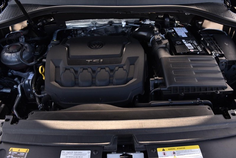 Volkswagen Tiguan Vehicle Image 28