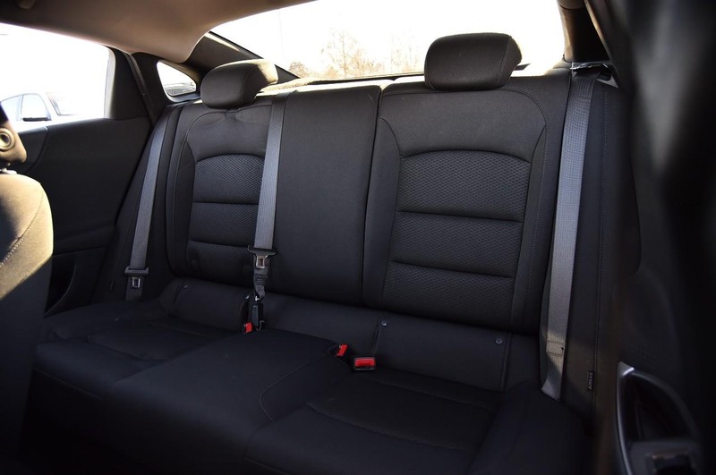 Chevrolet Malibu Vehicle Full-screen Gallery Image 20