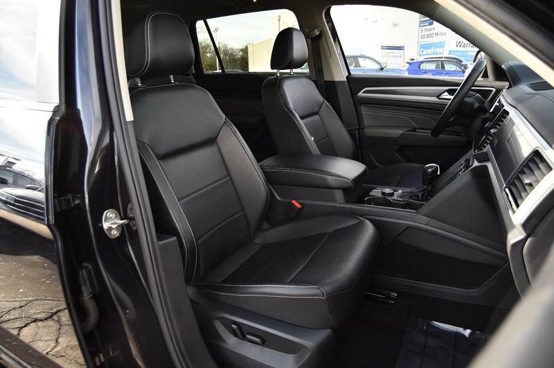 Volkswagen Atlas Vehicle Full-screen Gallery Image 20