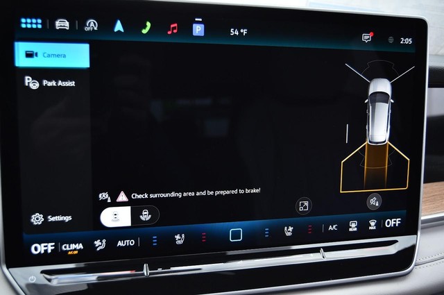 Volkswagen Tiguan Vehicle Image 13