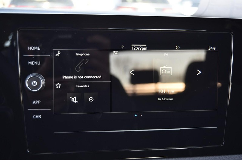 Volkswagen Jetta Vehicle Image 14