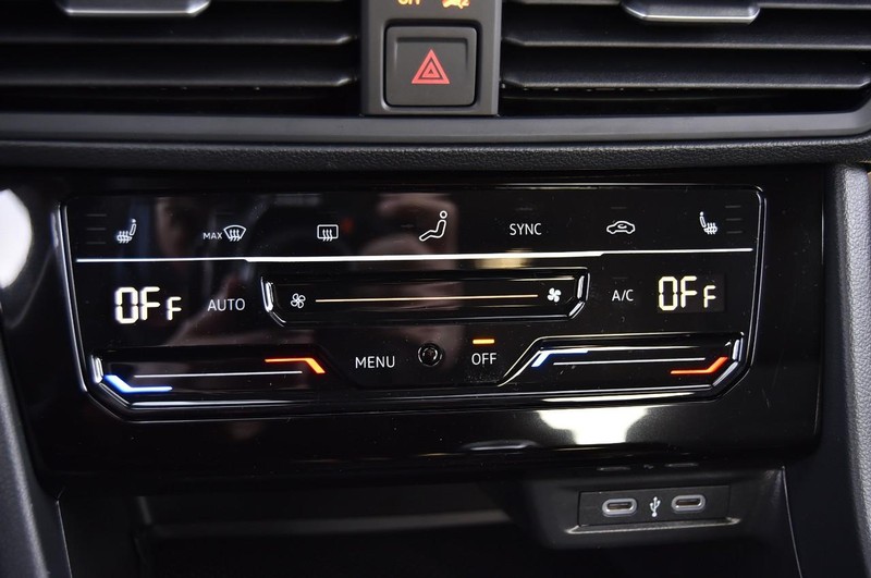 Volkswagen Jetta Vehicle Image 15