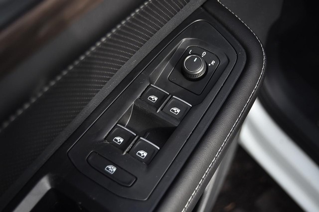 Volkswagen Atlas Vehicle Image 08