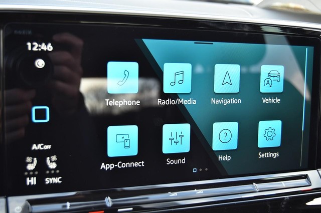 Volkswagen Atlas Vehicle Image 14