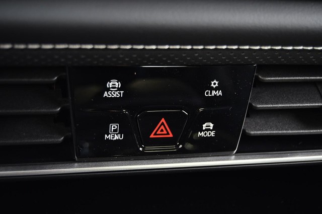 Volkswagen Atlas Vehicle Image 15