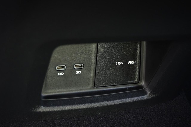 Volkswagen Atlas Vehicle Image 24