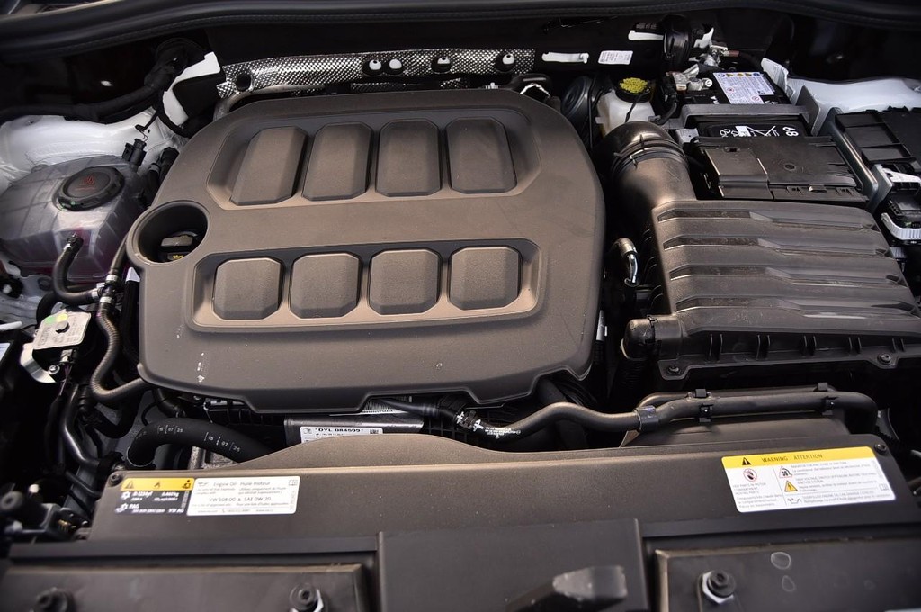 Volkswagen Tiguan Vehicle Full-screen Gallery Image 27