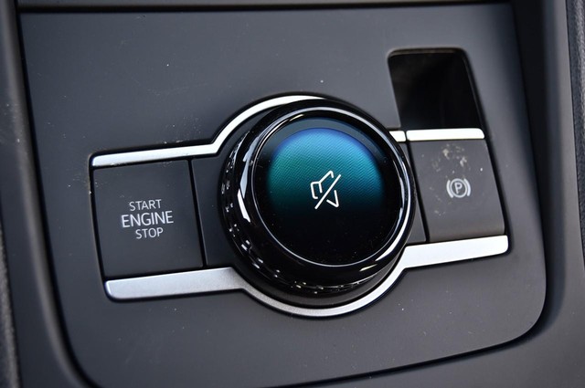 Volkswagen Tiguan Vehicle Image 17