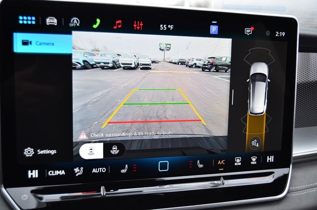 Volkswagen Tiguan Vehicle Image 13