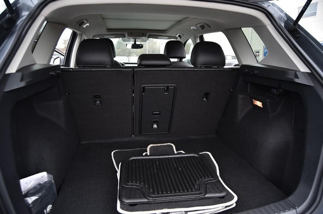 Volkswagen Taos Vehicle Image 25