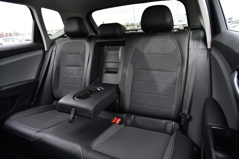 Volkswagen Taos Vehicle Image 22