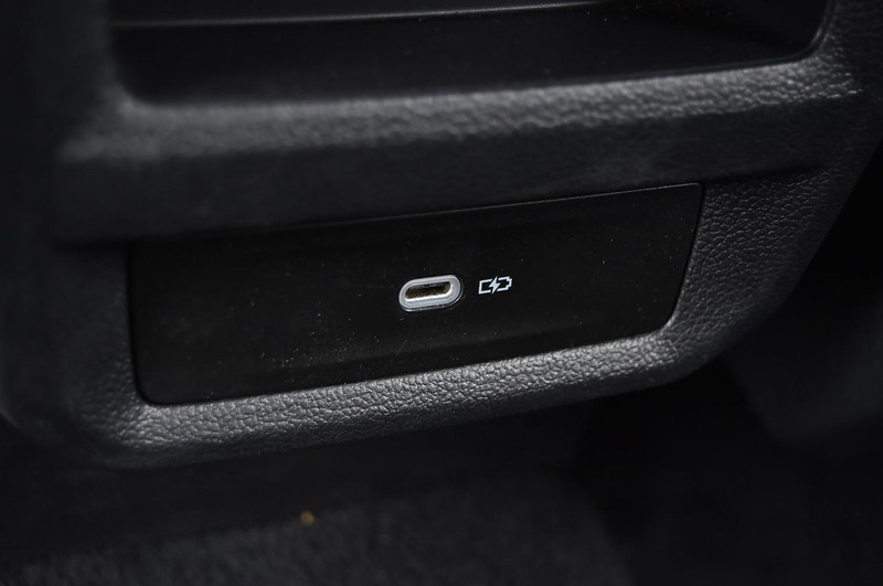 Volkswagen Taos Vehicle Image 24