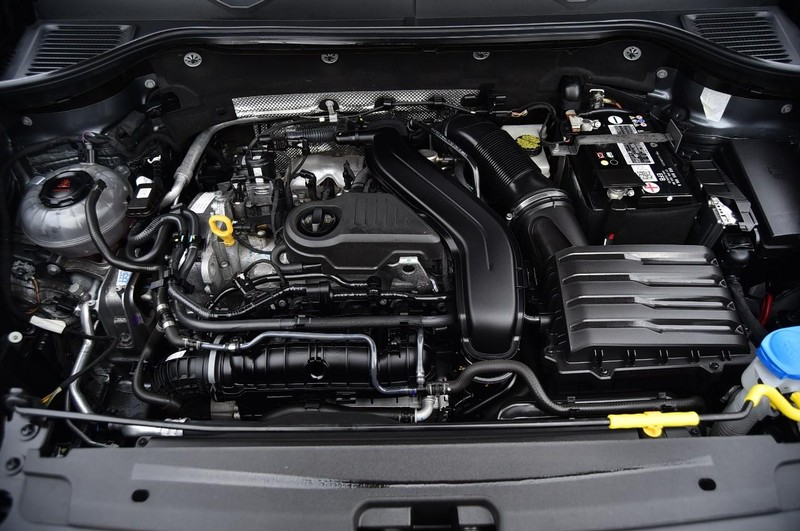 Volkswagen Taos Vehicle Image 26