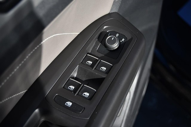 Volkswagen Atlas Vehicle Image 08