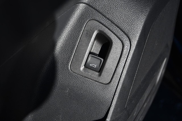 Volkswagen Atlas Vehicle Image 09