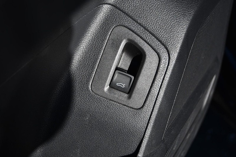 Volkswagen Atlas Vehicle Image 09