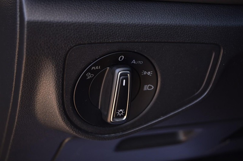 Volkswagen Atlas Vehicle Image 11